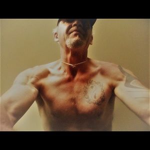 Meet your Posher, Darryl